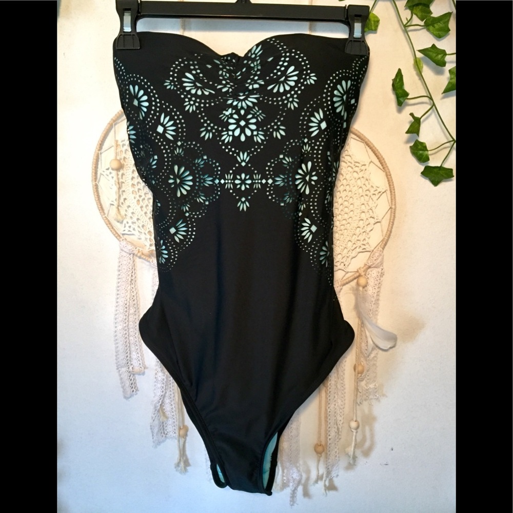 Black strapless one piece bathing suit